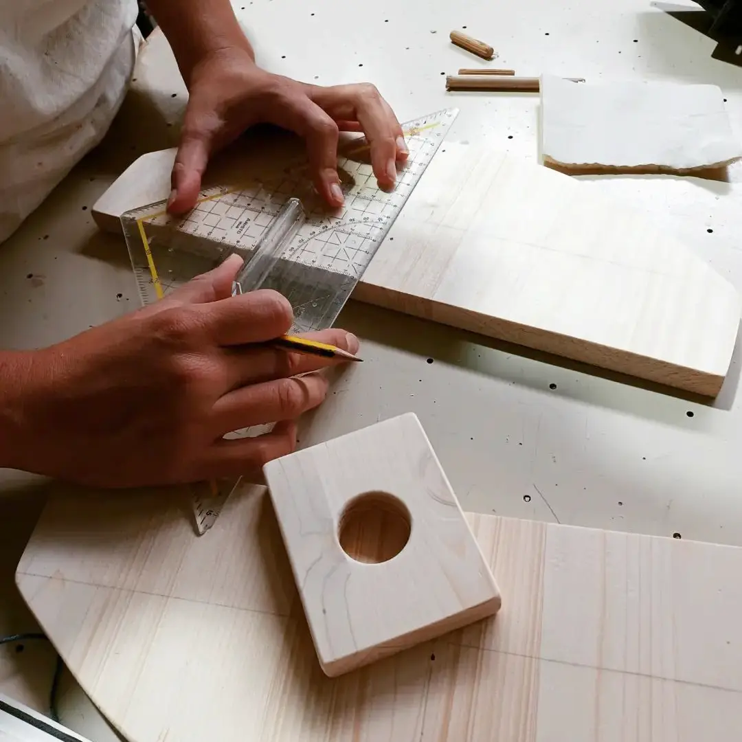aulas de carpintaria e marcenaria no Atelier3B em Leiria